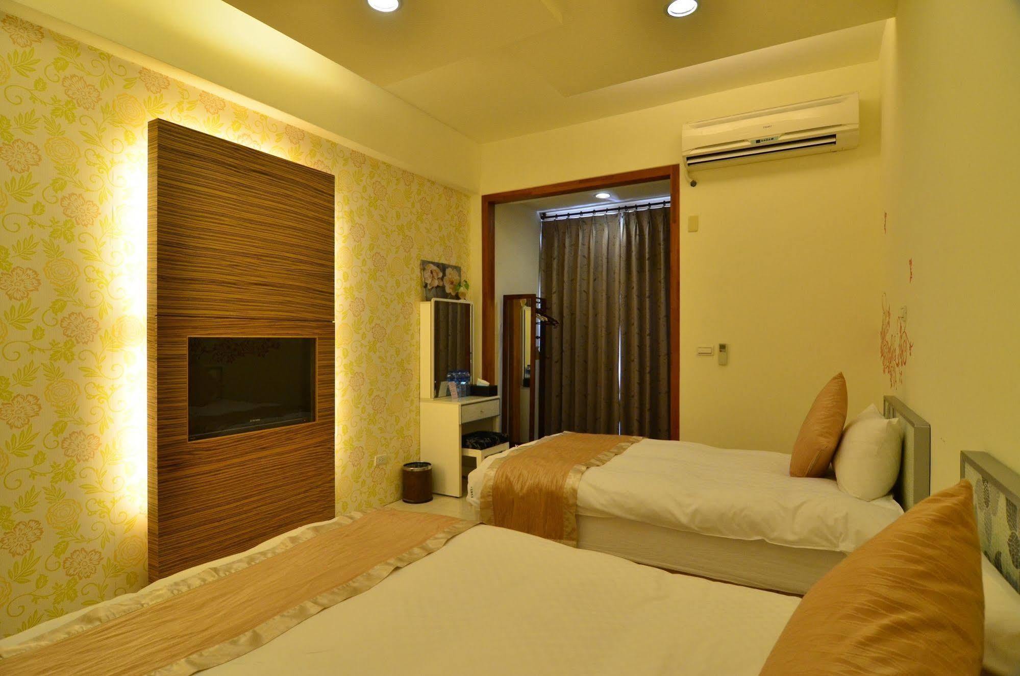 Fish Fun House Apartment Hualien City Exterior photo